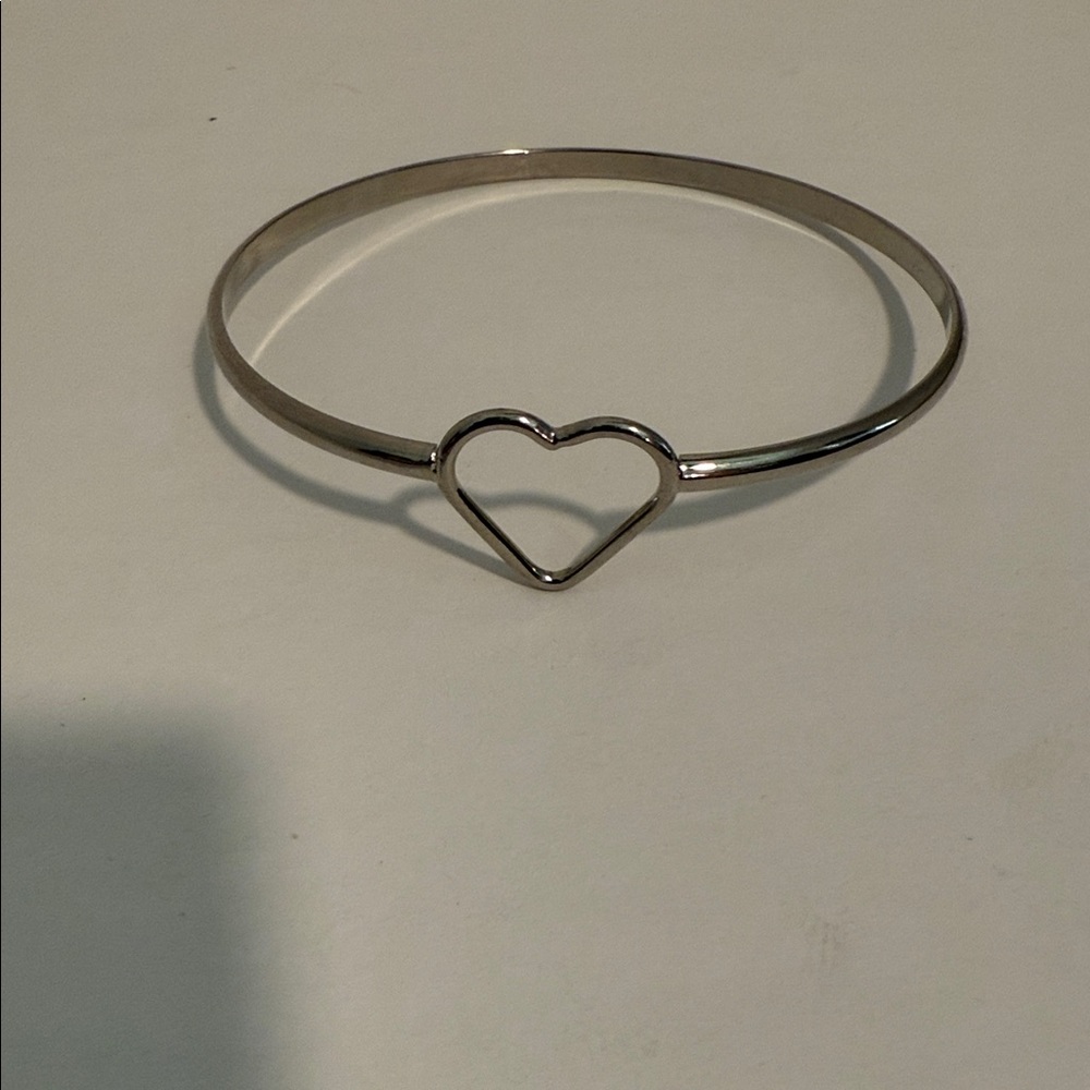 Elegant Silver Heart Bangle Bracelet